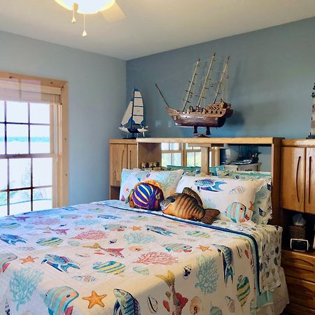 The Torch Lake Bed And Breakfast Central Lake Exterior photo