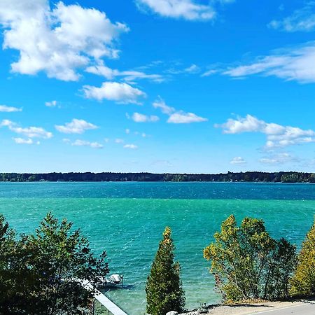 The Torch Lake Bed And Breakfast Central Lake Exterior photo