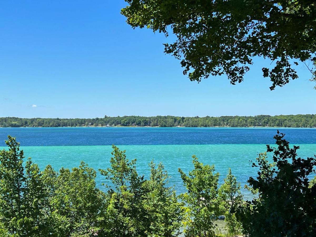 The Torch Lake Bed And Breakfast Central Lake Exterior photo