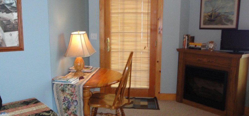 The Torch Lake Bed And Breakfast Central Lake Exterior photo