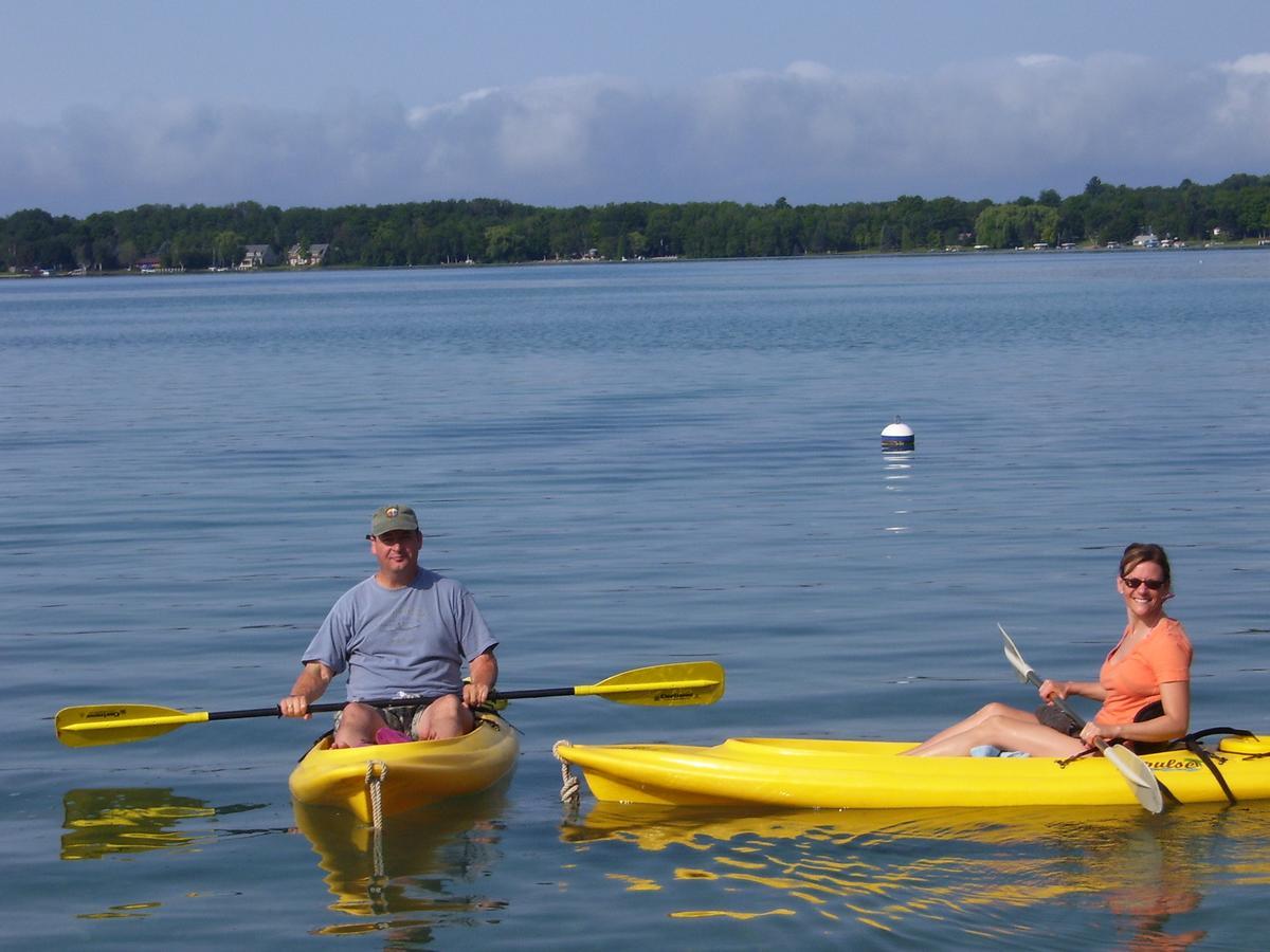 The Torch Lake Bed And Breakfast Central Lake Exterior photo