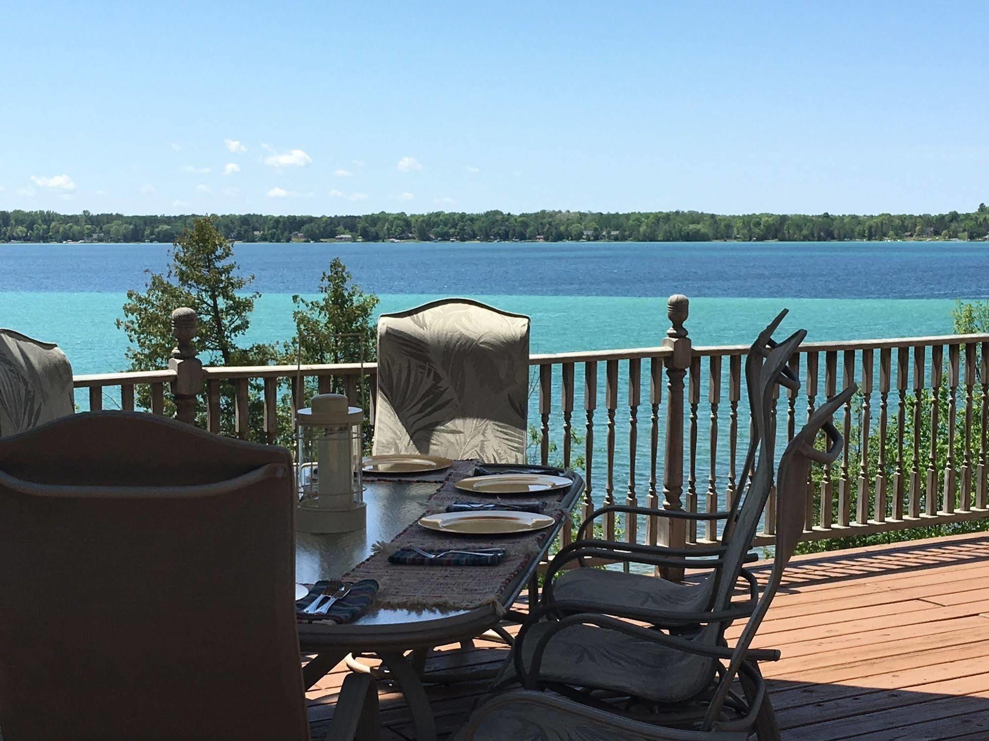 The Torch Lake Bed And Breakfast Central Lake Exterior photo